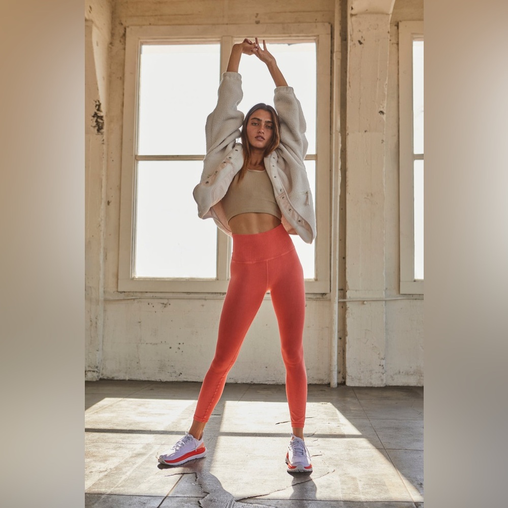 Free People Movement Good Karma Legging Fired Up size M/L medium/ large